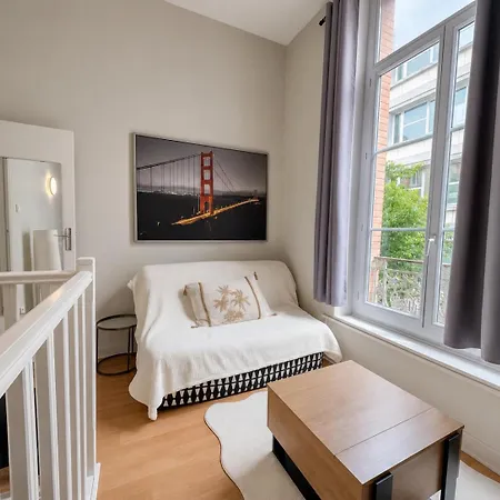 Triplex In - & Unique